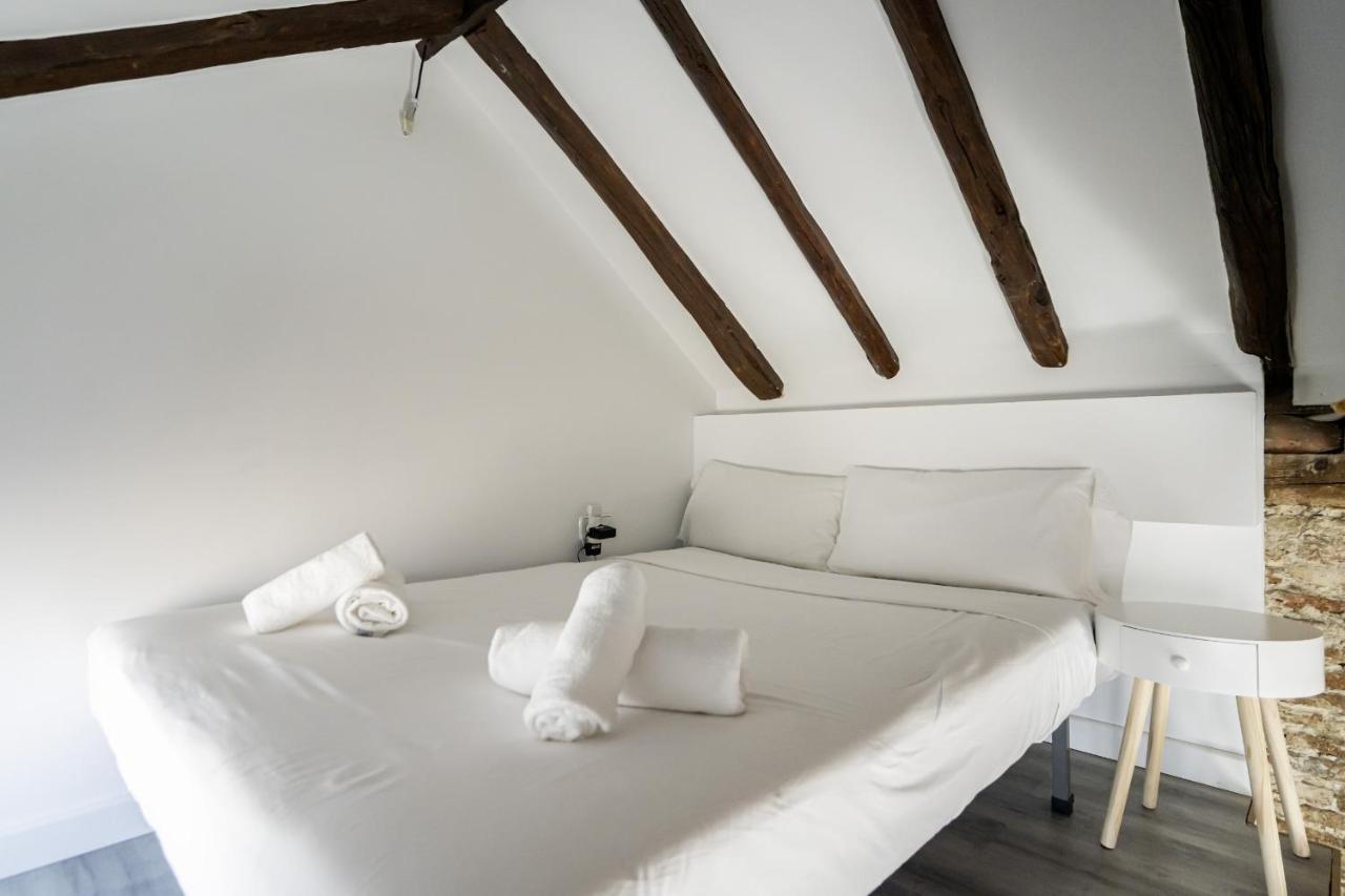 Atico En El Centro Apartment Madrid Exterior photo
